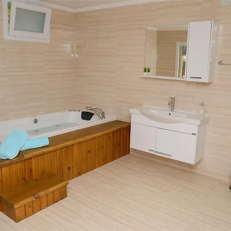 Villa Bal 1 Kas